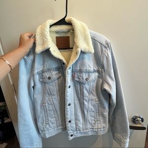 Levi’s Sherpa Trucker Jacket (S)